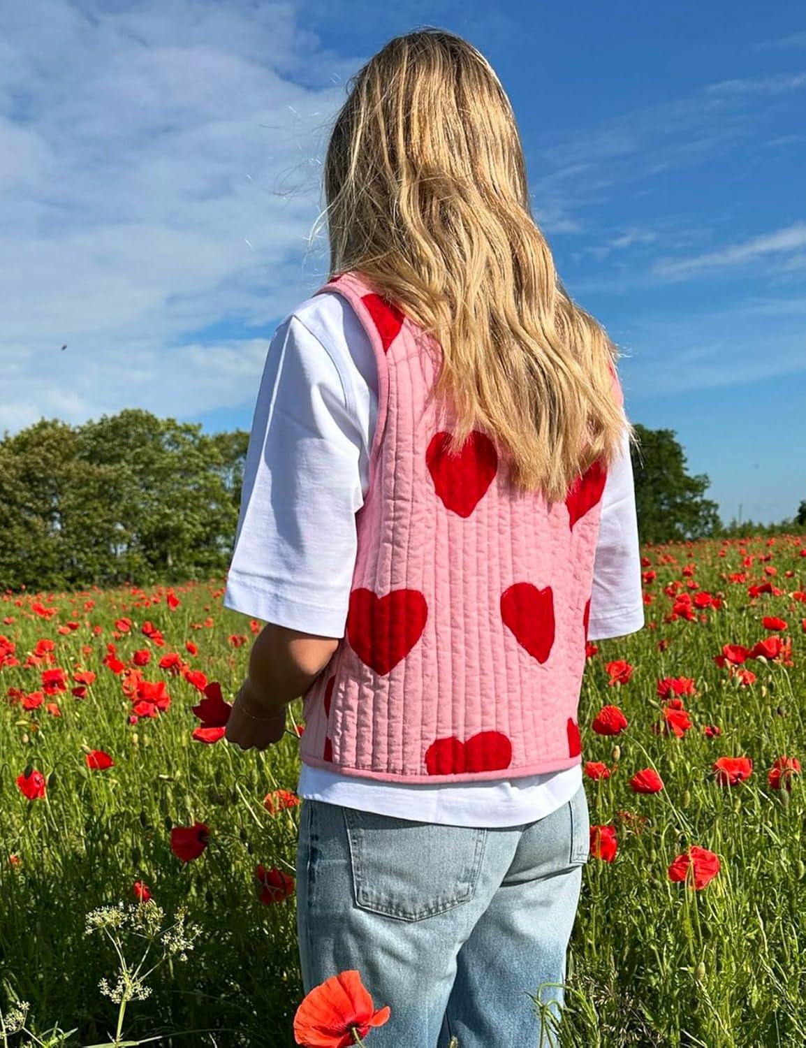 imageArssm Women Quilted Vest Floral Cropped Puffer Vest Printed Lightweight Sleeveless Padded Gilet OutwearPinkS