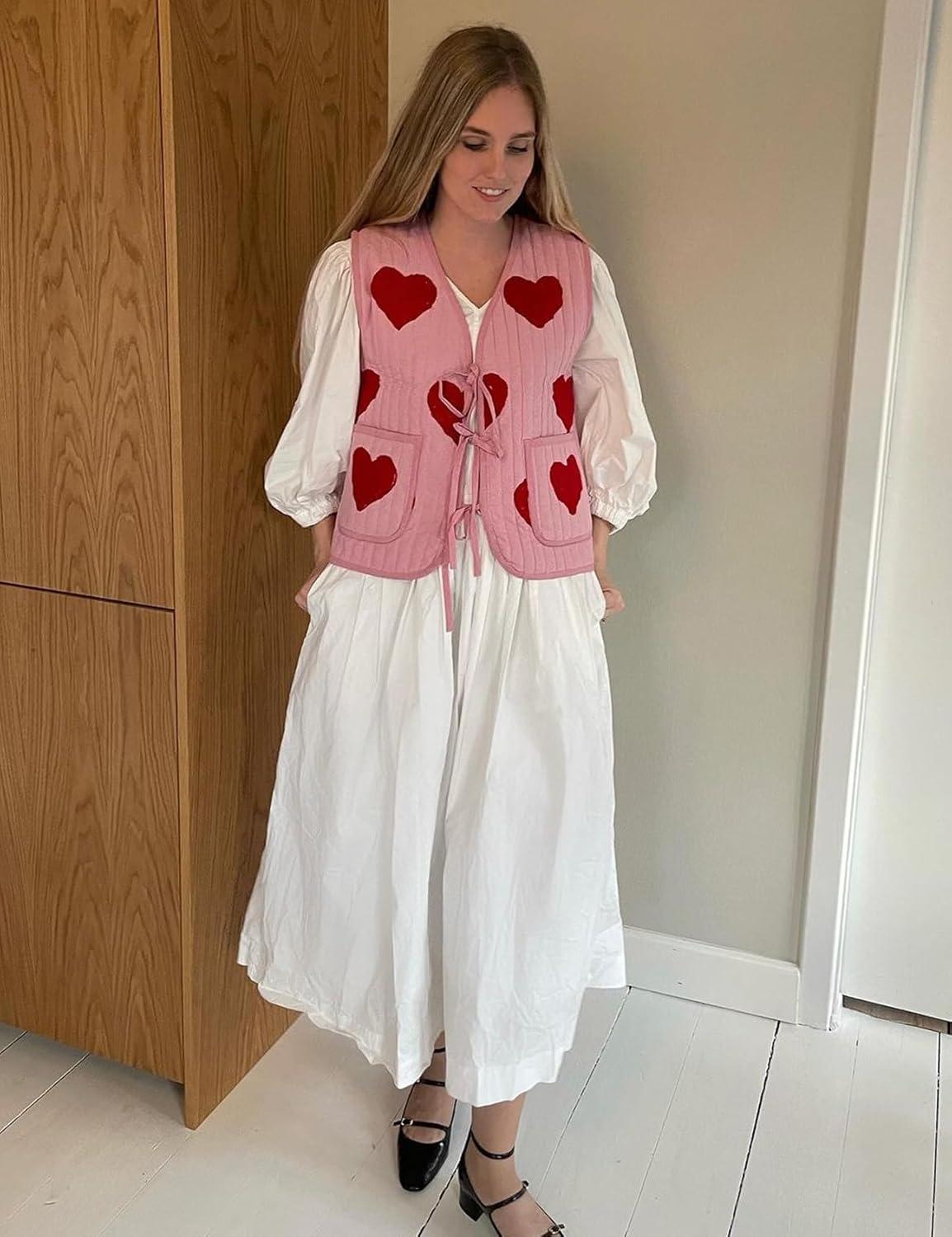 imageArssm Women Quilted Vest Floral Cropped Puffer Vest Printed Lightweight Sleeveless Padded Gilet OutwearPinkS