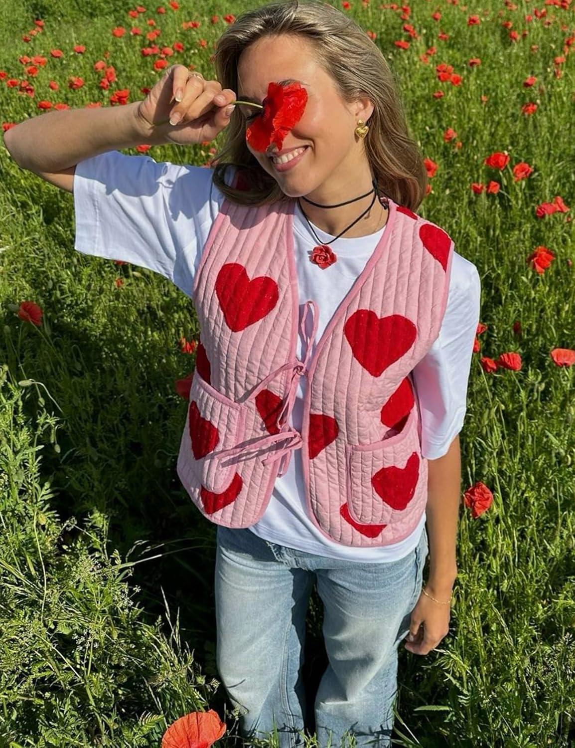 imageArssm Women Quilted Vest Floral Cropped Puffer Vest Printed Lightweight Sleeveless Padded Gilet OutwearPinkS